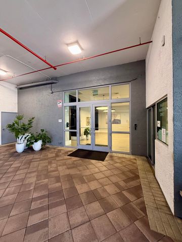 140 S Dixie Highway 512, Hollywood, FL 33020
