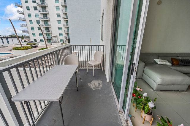140 S Dixie Highway 512, Hollywood, FL 33020