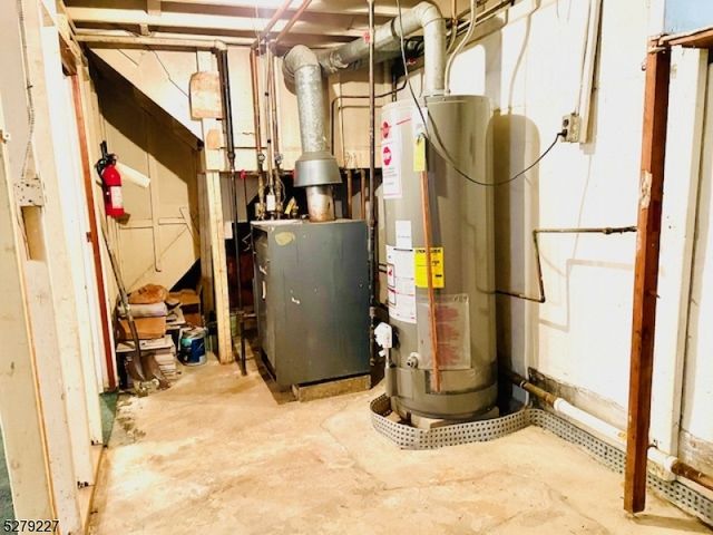 447 Elm St, Kearny Town, NJ 07032