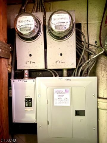 447 Elm St, Kearny Town, NJ 07032