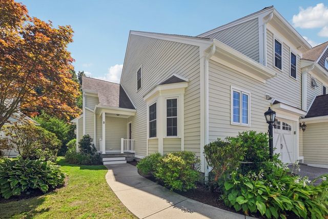 5 Tilton Ct 5, Walpole, MA 02081
