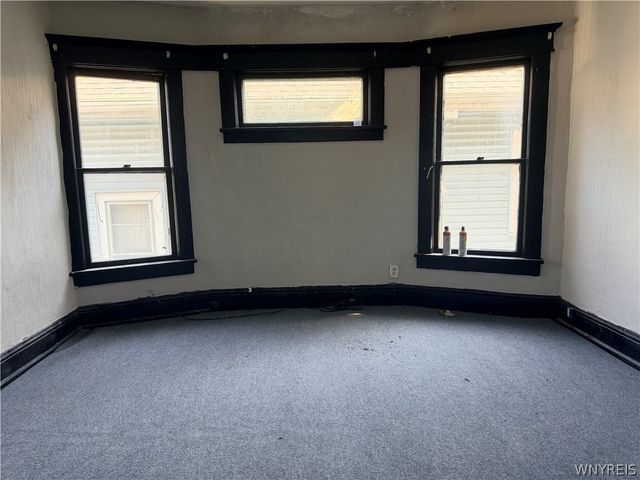 34 Norway Park, Buffalo, NY 14208