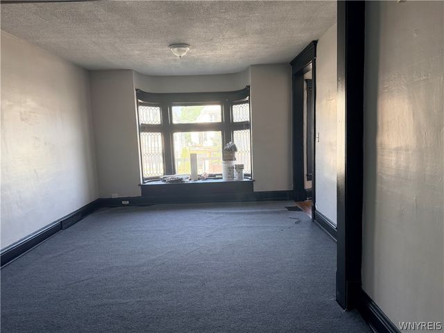 34 Norway Park, Buffalo, NY 14208