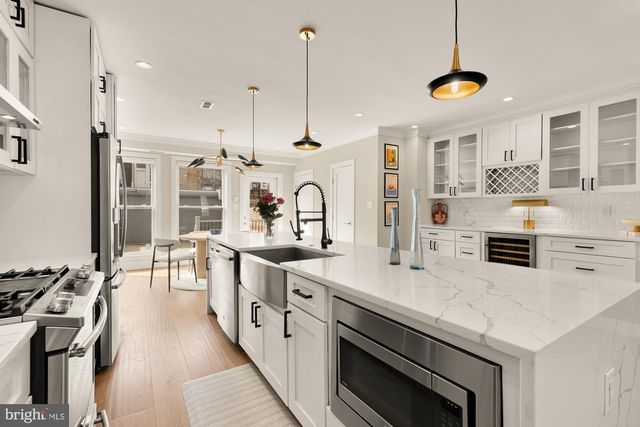 432 EMERSON ST NW, Washington, DC 20011