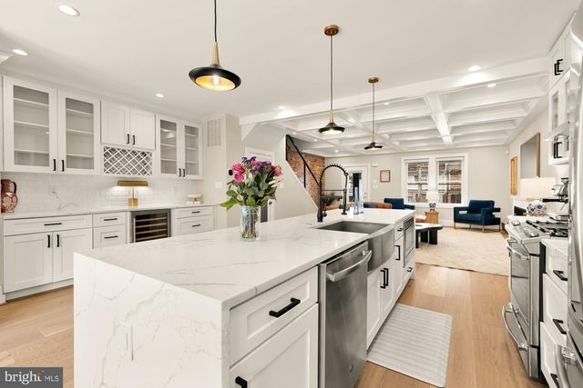 432 EMERSON ST NW, Washington, DC 20011