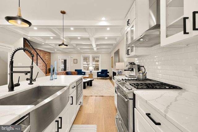 432 EMERSON ST NW, Washington, DC 20011