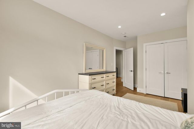 432 EMERSON ST NW, Washington, DC 20011