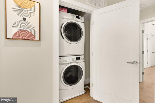 432 EMERSON ST NW, Washington, DC 20011