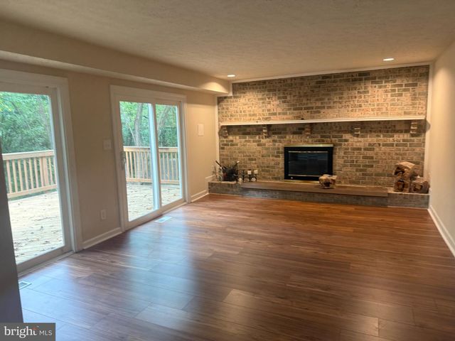 6812 IRENE CT, Bowie, MD 20720