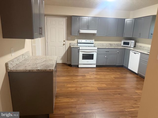 6812 IRENE CT, Bowie, MD 20720