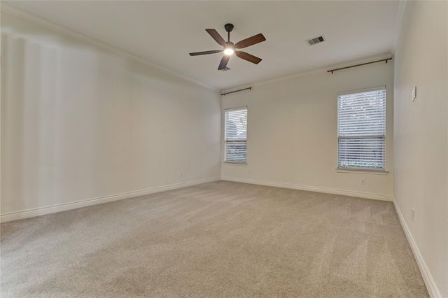 32 Waterford Way, Montgomery, TX 77356