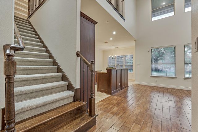 32 Waterford Way, Montgomery, TX 77356