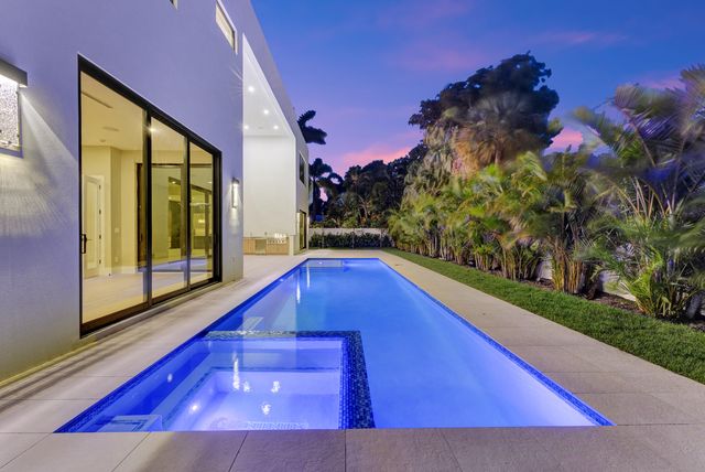 1123 SW 21ST Street, Boca Raton, FL 33486