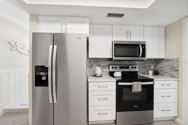 7698 CARDIFF COURT, St Petersburg, FL 33709
