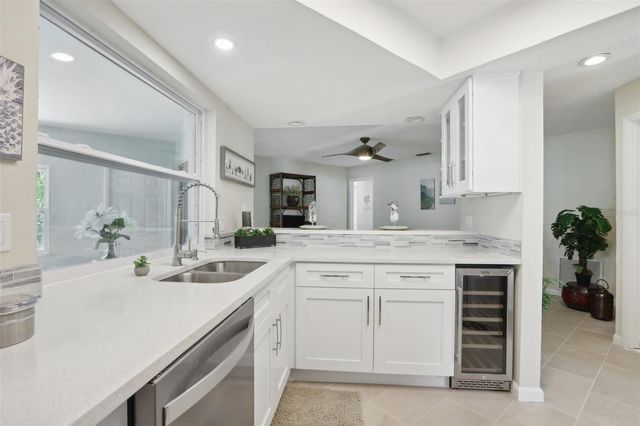 7698 CARDIFF COURT, St Petersburg, FL 33709