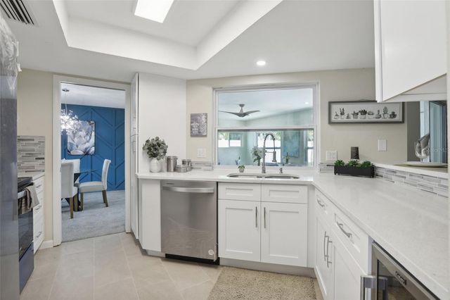 7698 CARDIFF COURT, St Petersburg, FL 33709