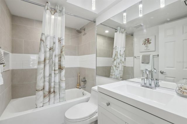 7698 CARDIFF COURT, St Petersburg, FL 33709
