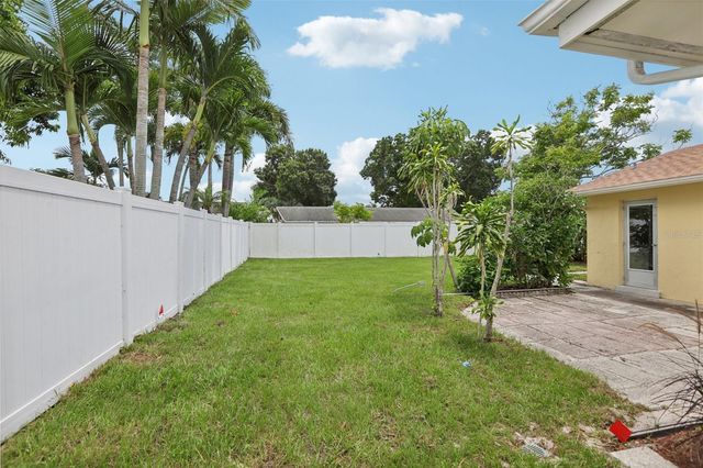 7698 CARDIFF COURT, St Petersburg, FL 33709