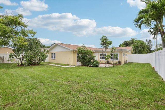 7698 CARDIFF COURT, St Petersburg, FL 33709