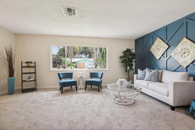 7698 CARDIFF COURT, St Petersburg, FL 33709