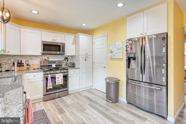 10 WEISER CT, Womelsdorf, PA 19567