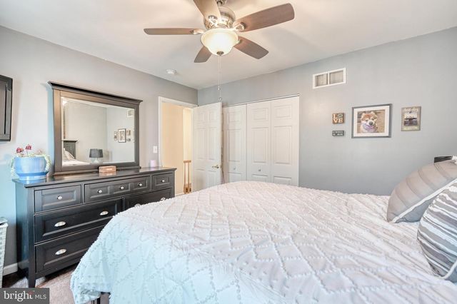 10 WEISER CT, Womelsdorf, PA 19567