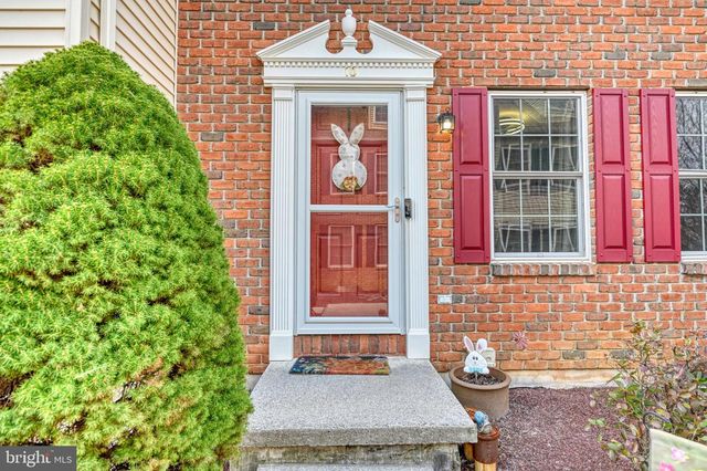 10 WEISER CT, Womelsdorf, PA 19567