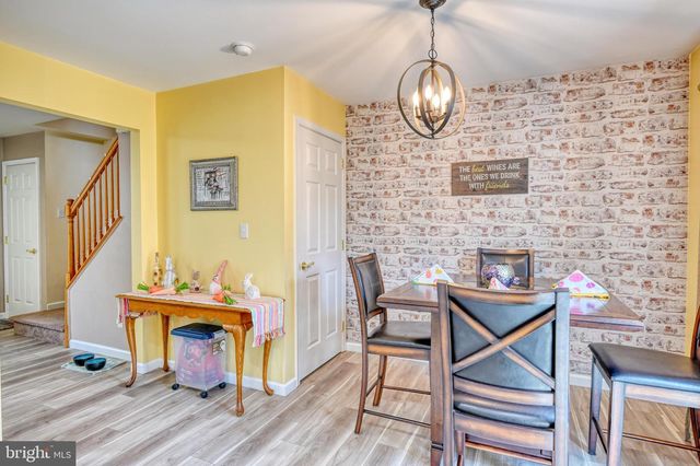 10 WEISER CT, Womelsdorf, PA 19567