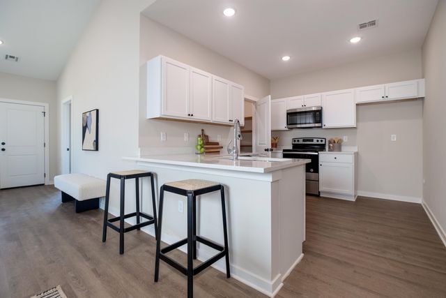 16686-16688 W Lynndale, Goddard, KS 67052