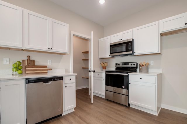 16686-16688 W Lynndale, Goddard, KS 67052