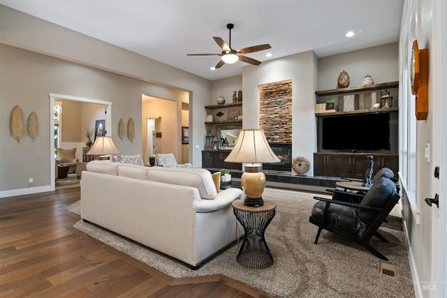 6111 W Piaffe Court, Eagle, ID 83616