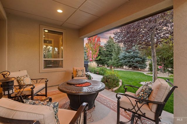 6111 W Piaffe Court, Eagle, ID 83616