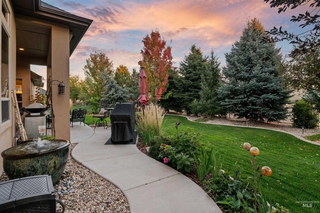 6111 W Piaffe Court, Eagle, ID 83616