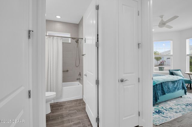 306 Low Tide Lane, Daytona Beach, FL 32124