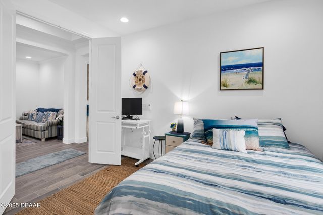 306 Low Tide Lane, Daytona Beach, FL 32124