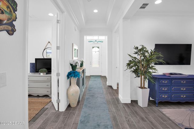 306 Low Tide Lane, Daytona Beach, FL 32124