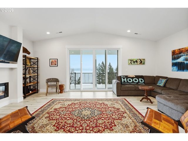 250 Ne LOWER BASSO Cir, Stevenson, WA 98648