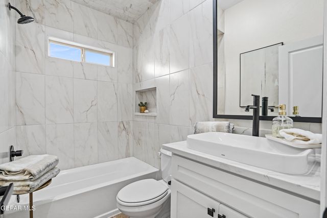 3836 Belief Lane, El Paso, TX 79938