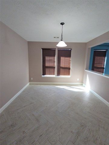 16014 Peach Bluff Lane, Cypress, TX 77429