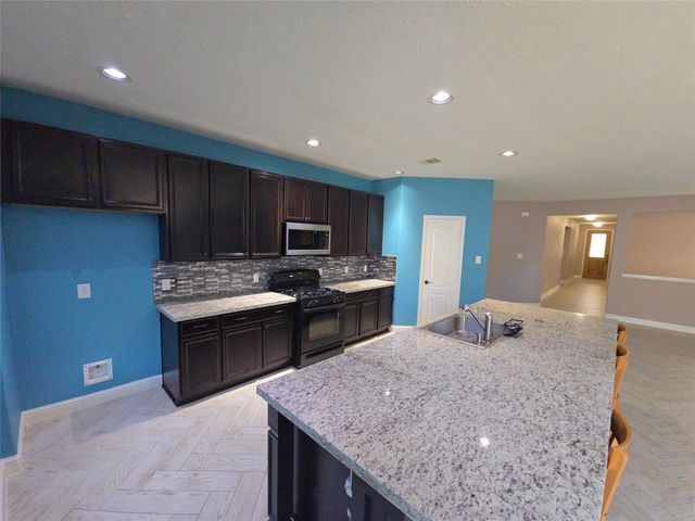 16014 Peach Bluff Lane, Cypress, TX 77429