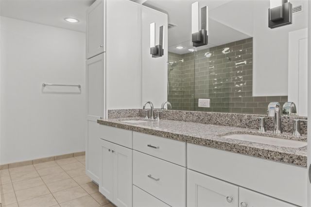 9043 Briar Forest Drive, Houston, TX 77024