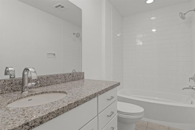 9043 Briar Forest Drive, Houston, TX 77024