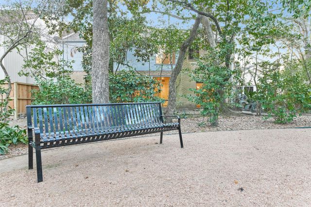 9043 Briar Forest Drive, Houston, TX 77024