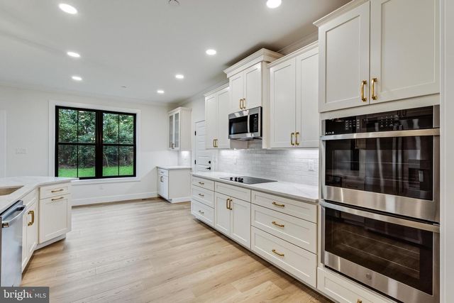 12119 RIVERVIEW DR, Newburg, MD 20664