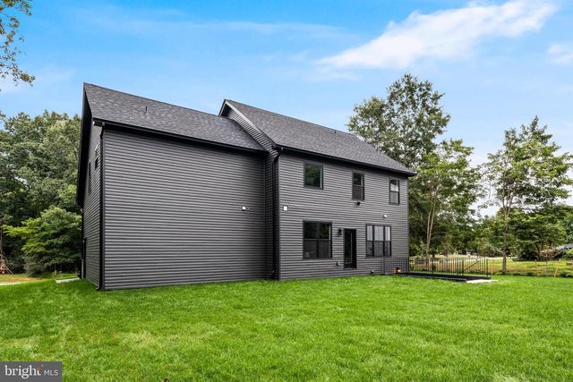 12119 RIVERVIEW DR, Newburg, MD 20664
