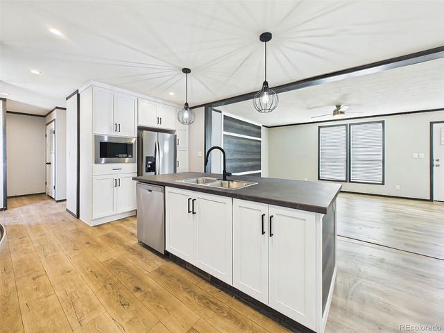 354 E Stewart Drive, Pueblo, CO 81007