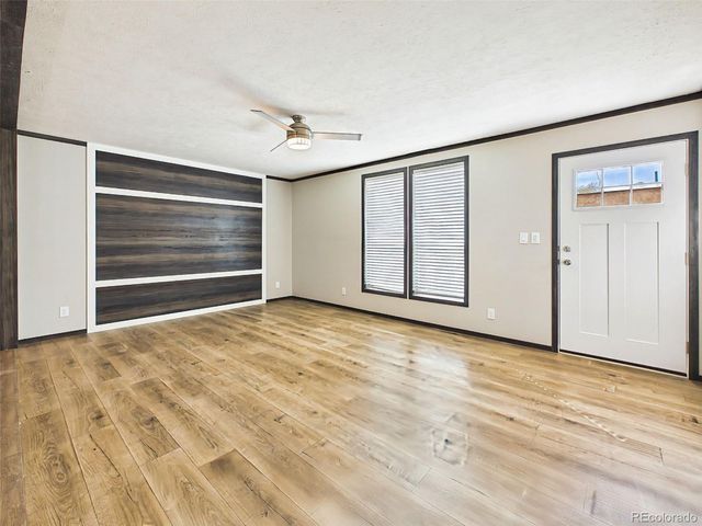 354 E Stewart Drive, Pueblo, CO 81007