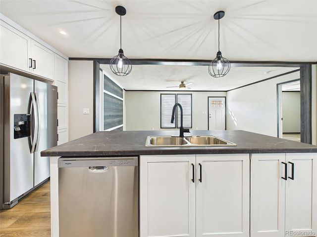 354 E Stewart Drive, Pueblo, CO 81007