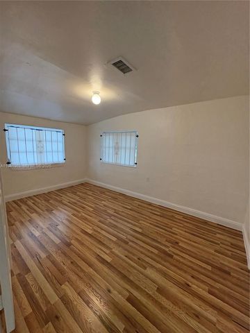 5511 NW 12th Ave, Miami, FL 33127