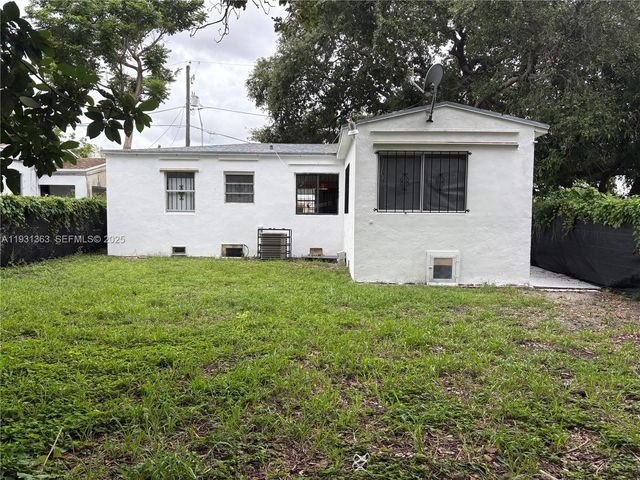 5511 NW 12th Ave, Miami, FL 33127